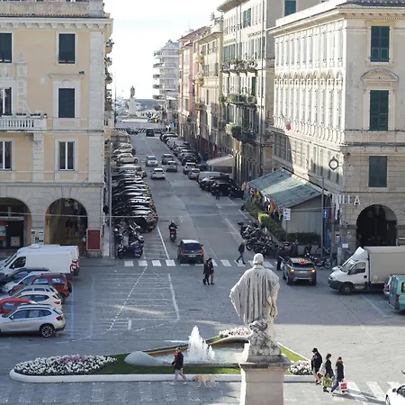 Casa Del Sole 아파트 San Salvatore (Genoa)